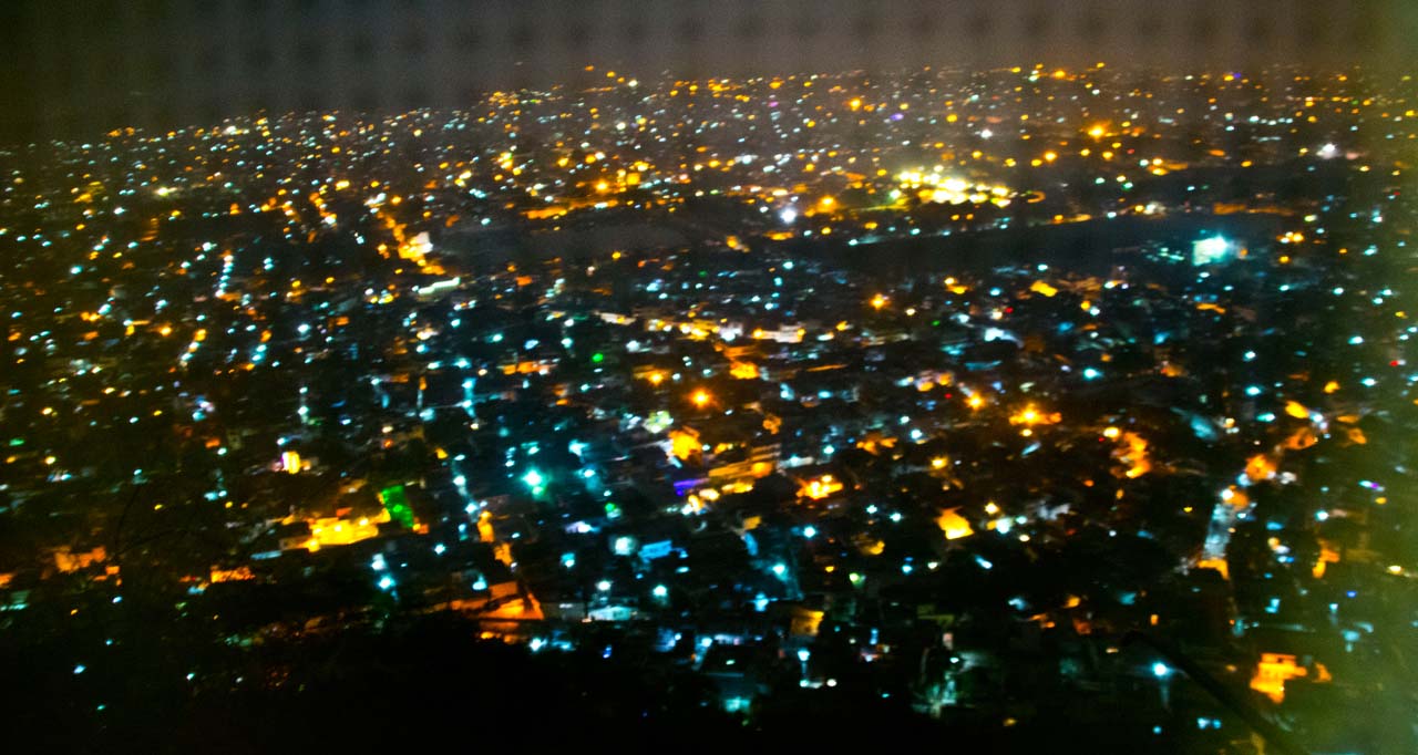 nahargarh fort at night