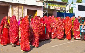 Pushkar camel fair ladies in same dress