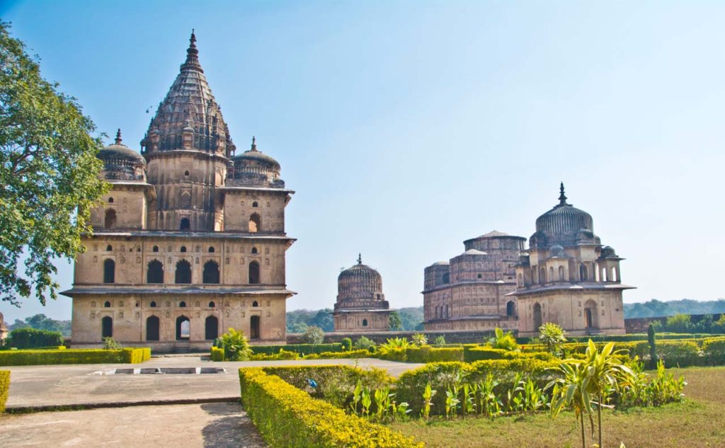 orchha cenotaphs compound