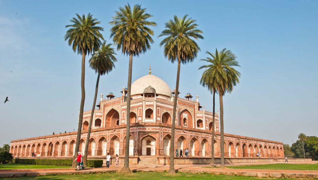 Must visit places in Delhi for a first time traveler